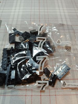 This image has an empty alt attribute; its file name is LEGO-MF_14.jpg